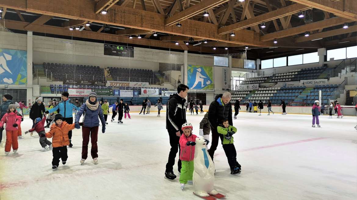 ❄️⛸️APERTURA AL PUBBLICO WEEK END 19.20 NOVEMBRE 2022✨🎶